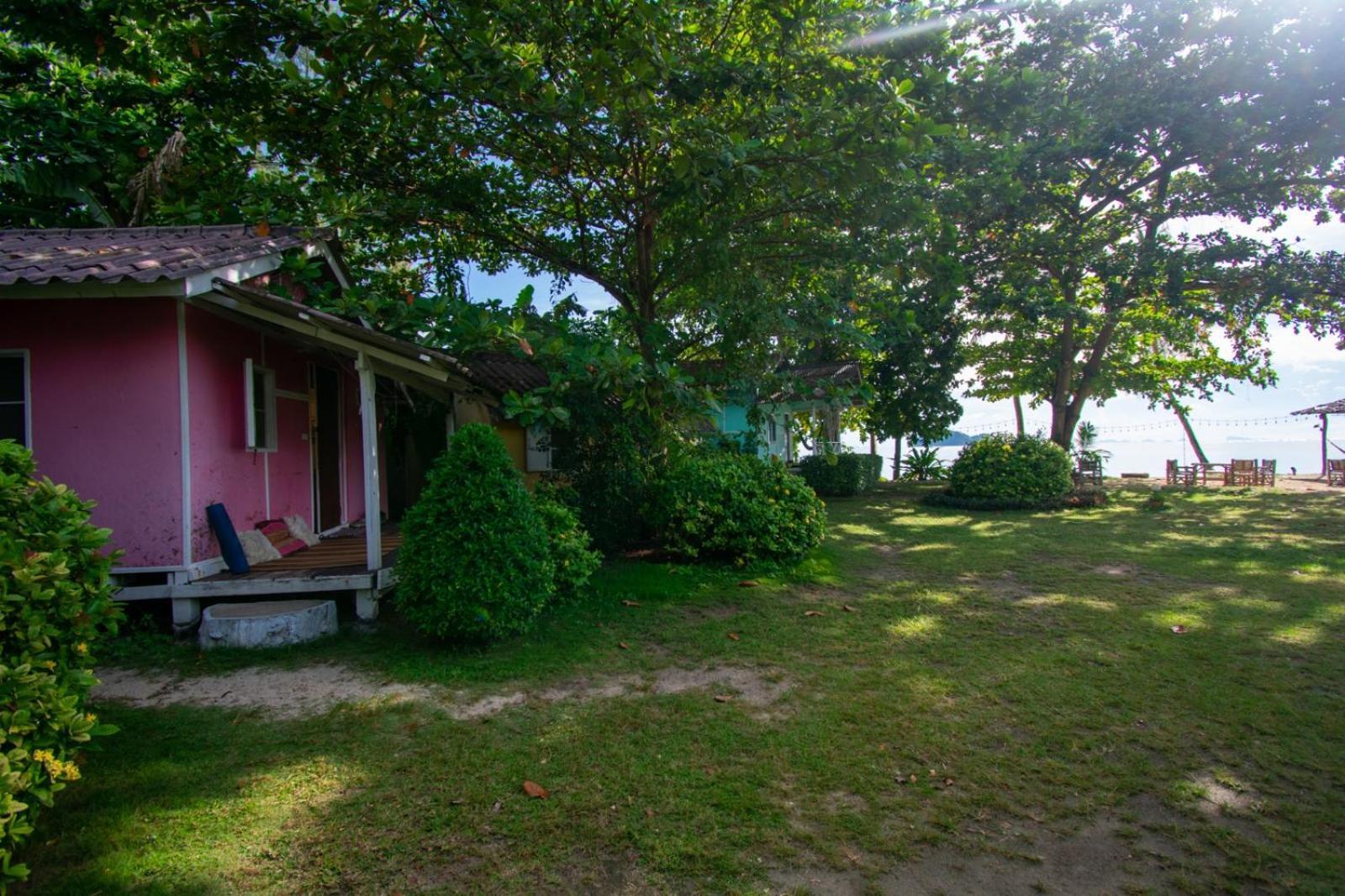 Hotel Colorful Hut Ko Pha Ngan Zimmer foto