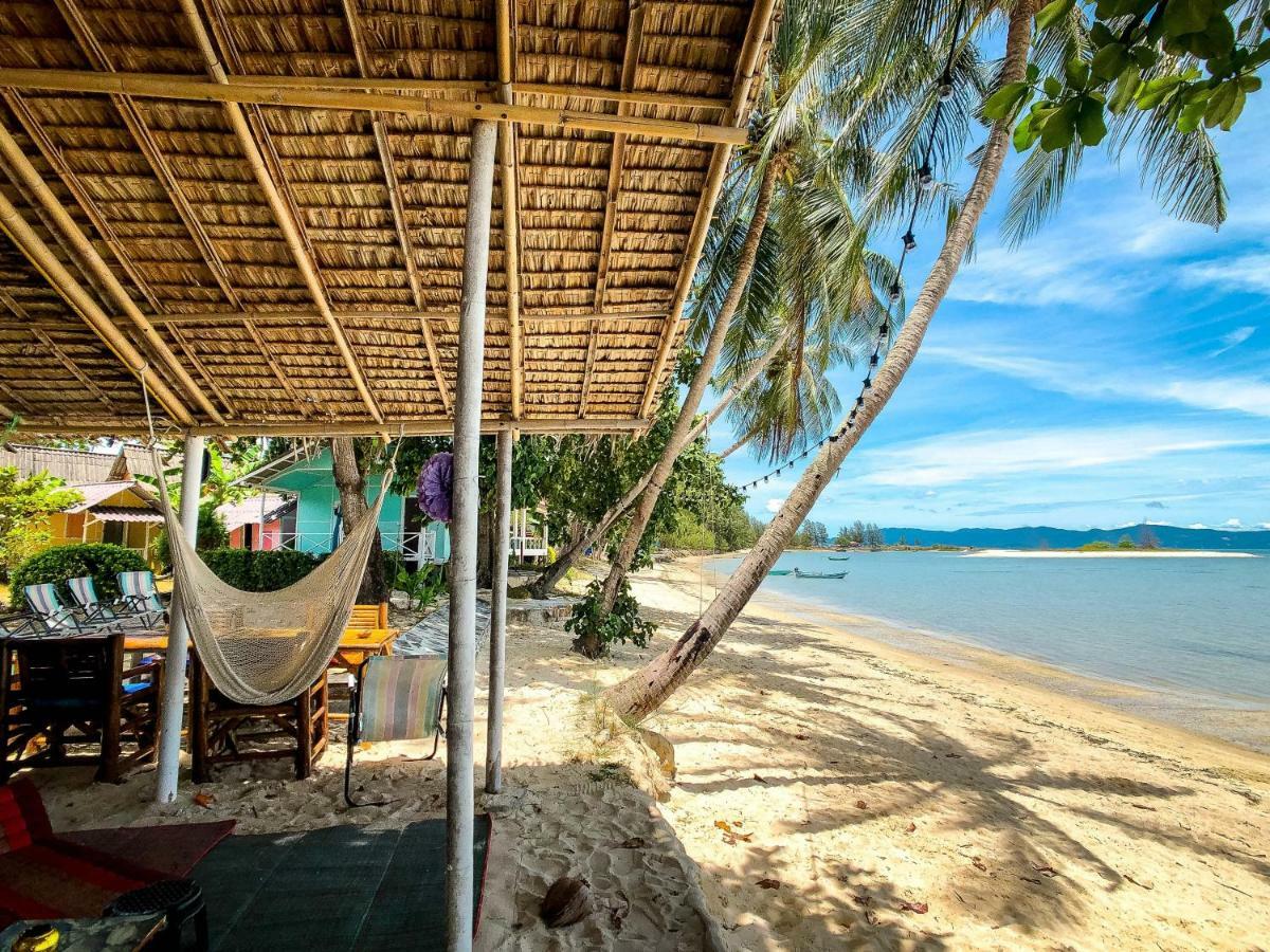 Hotel Colorful Hut Ko Pha Ngan Exterior foto